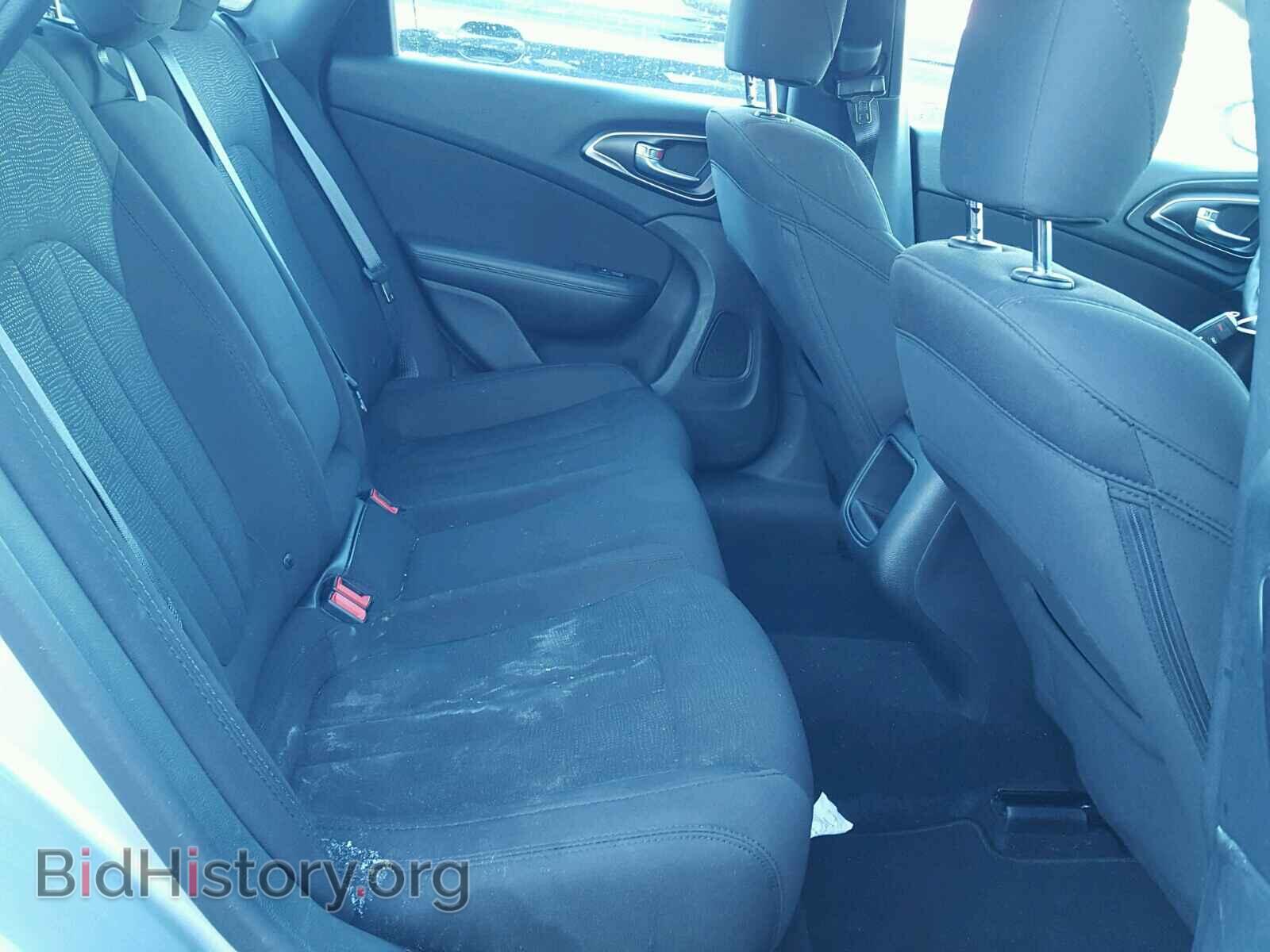 2016 CHRYSLER 200 - VIN: 1C3CCCFB7GN186135 - Фото 6