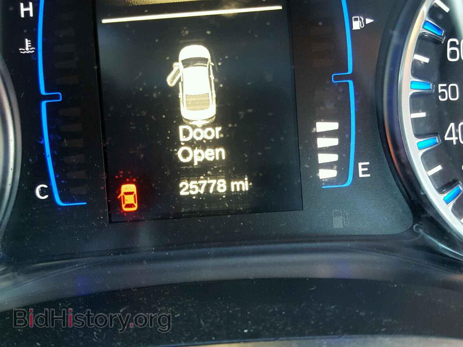 2016 CHRYSLER 200 - VIN: 1C3CCCFB7GN186135 - Фото 8