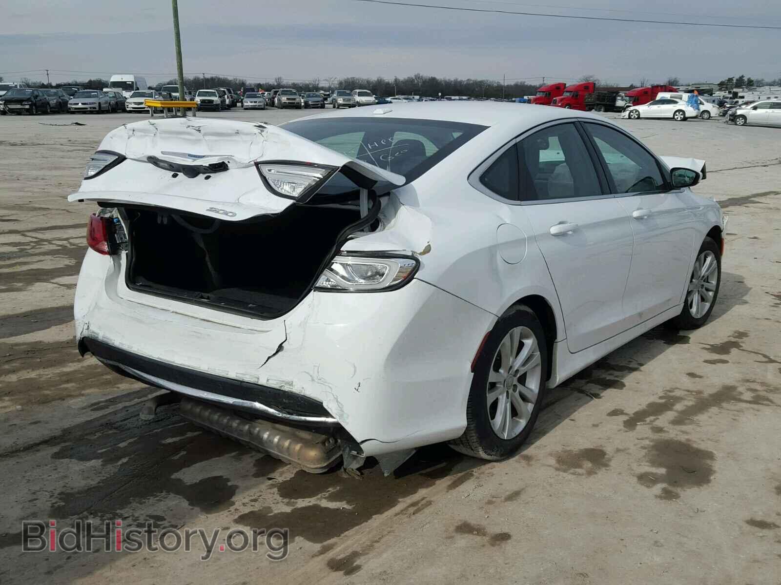 2015 CHRYSLER 200 - VIN: 1C3CCCAB1FN708358 - Photo 4