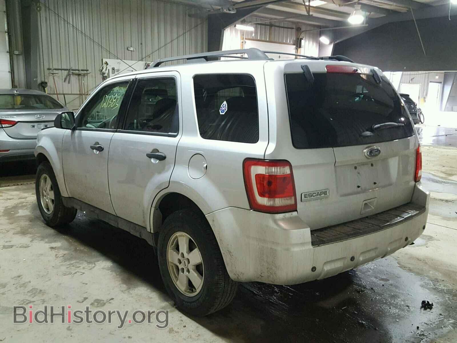 2011 FORD ESCAPE - VIN: 1FMCU0C70BKC65501 - Photo 3