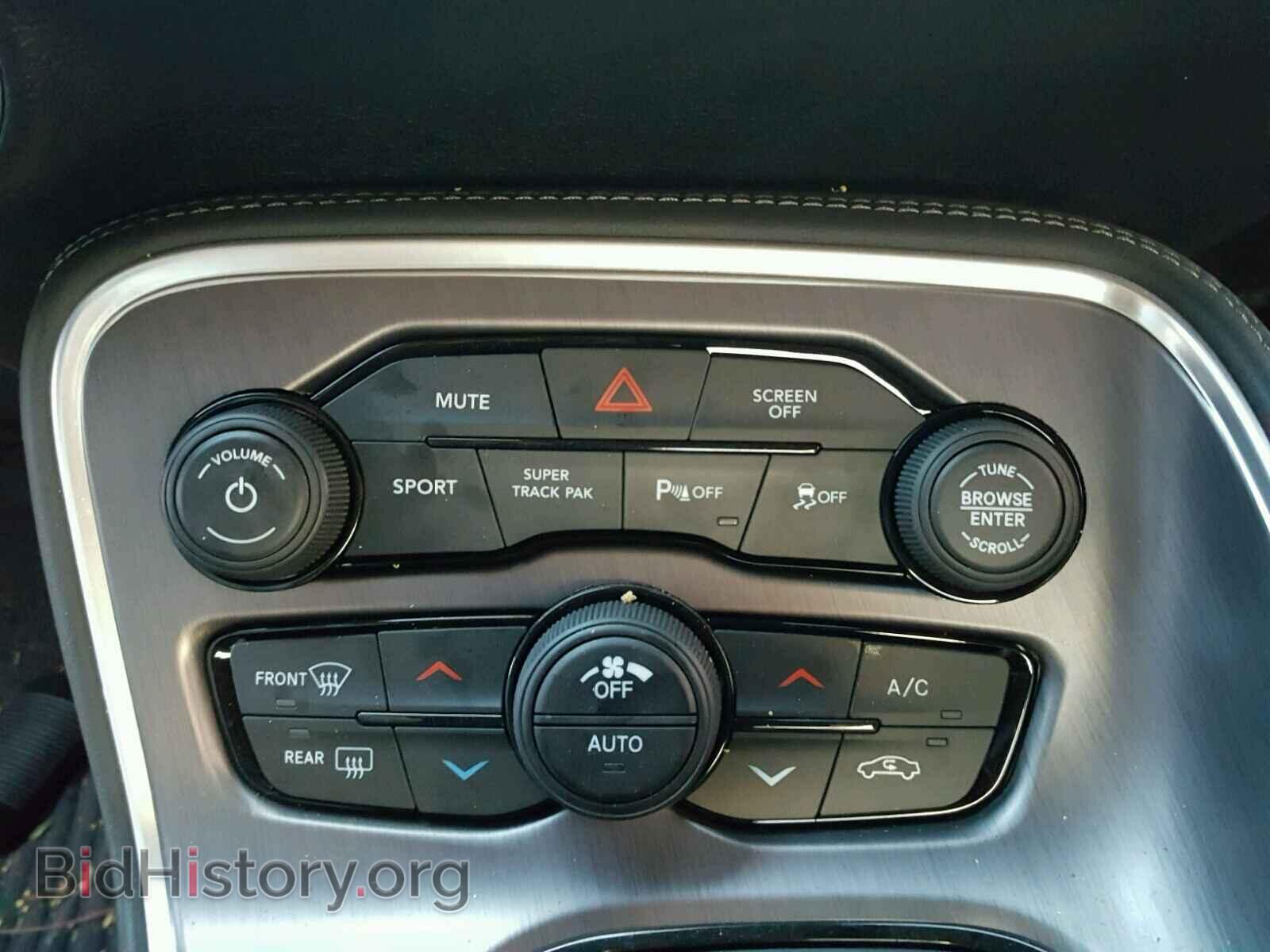 2018 DODGE CHALLENGER - VIN: 2C3CDZAG4JH111606 - Photo 9