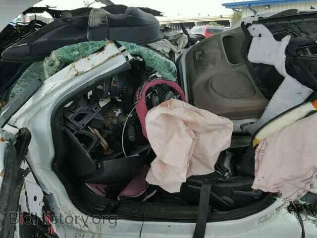 2014 CHRYSLER 200 - VIN: 1C3CCBAB3EN176054 - Фото 5