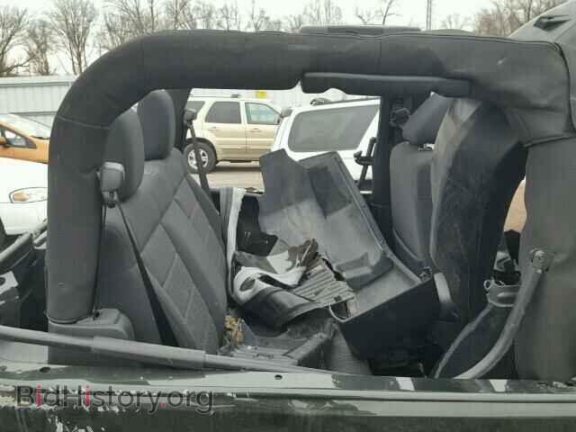 2011 JEEP WRANGLER - VIN: 1J4AA2D17BL508445 - Фото 6