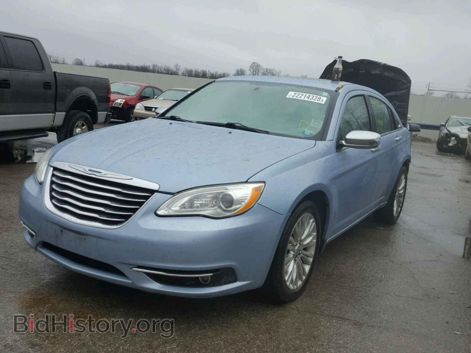 2012 CHRYSLER 200 - VIN: 1C3CCBCB1CN162499 - Фото 2
