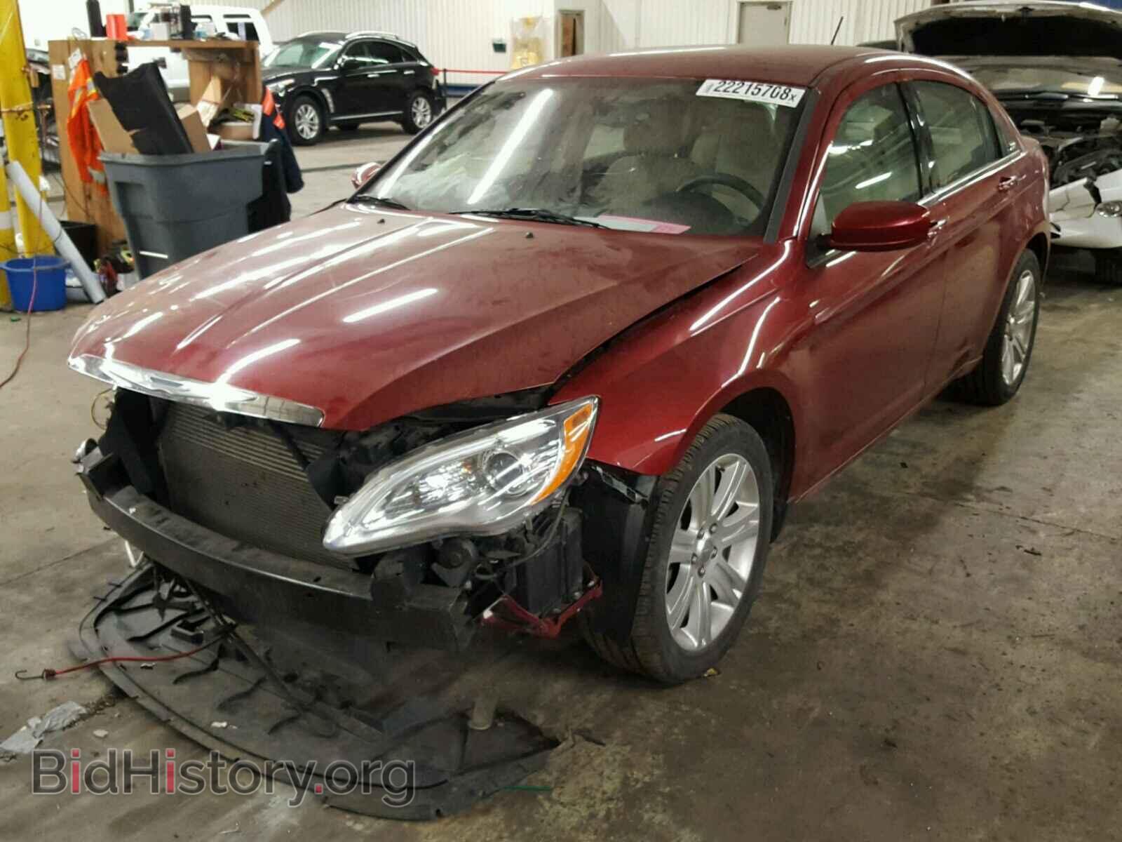 2012 CHRYSLER 200 - VIN: 1C3CCBBG5CN164737 - Фото 2