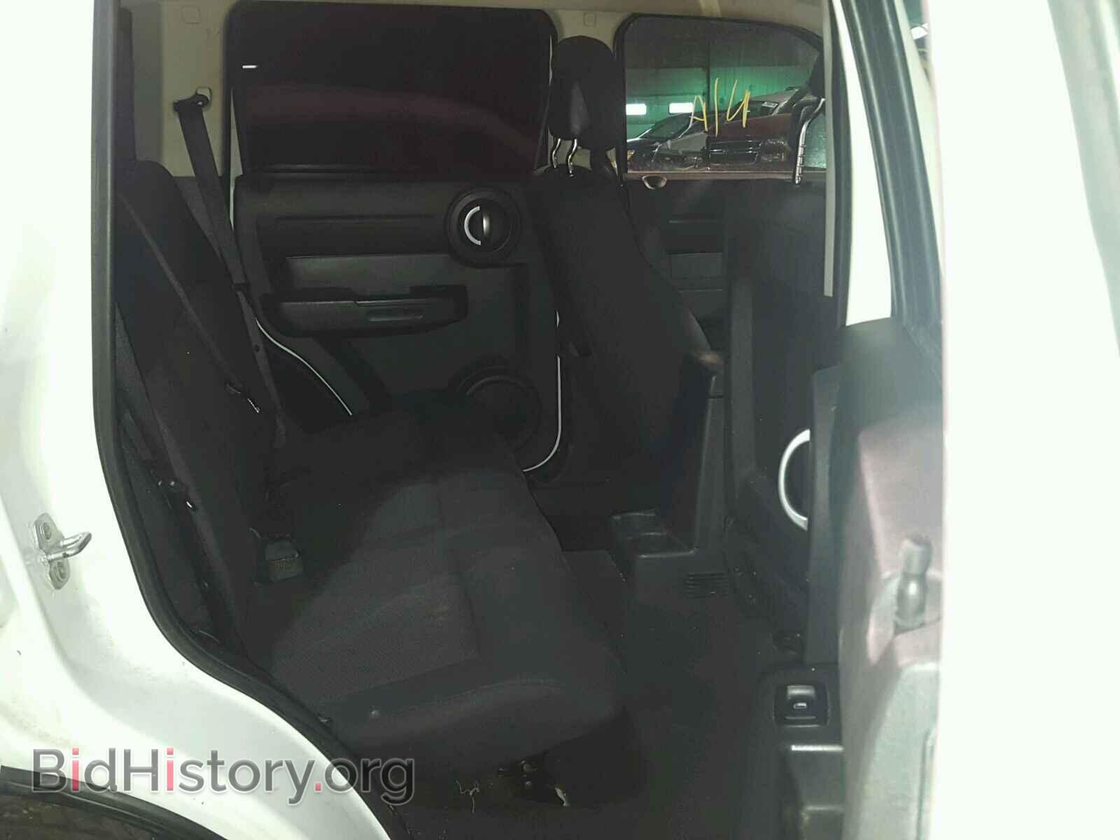 2011 DODGE NITRO - VIN: 1D4PT4GK6BW605468 - Photo 6