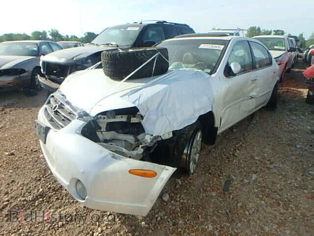 2000 NISSAN MAXIMA - VIN: JN1CA31A0YT200182 - Фото 2