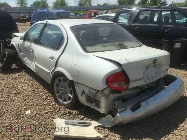 2000 NISSAN MAXIMA - VIN: JN1CA31A0YT200182 - Фото 3