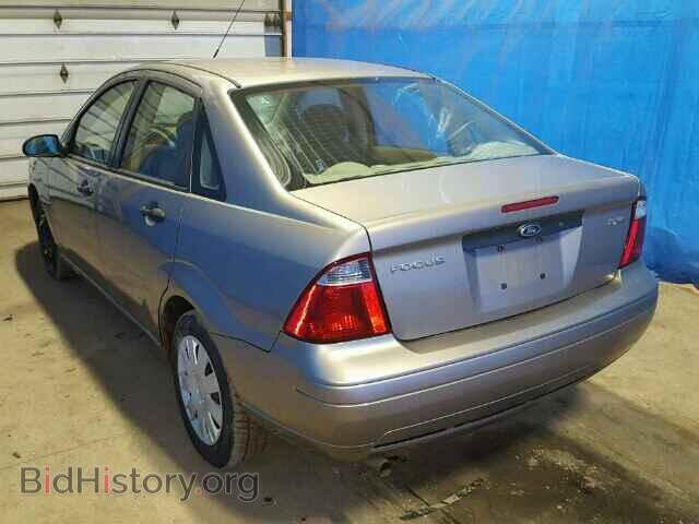 2005 FORD FOCUS - VIN: 1FAFP34NX5W187562 - Фото 3