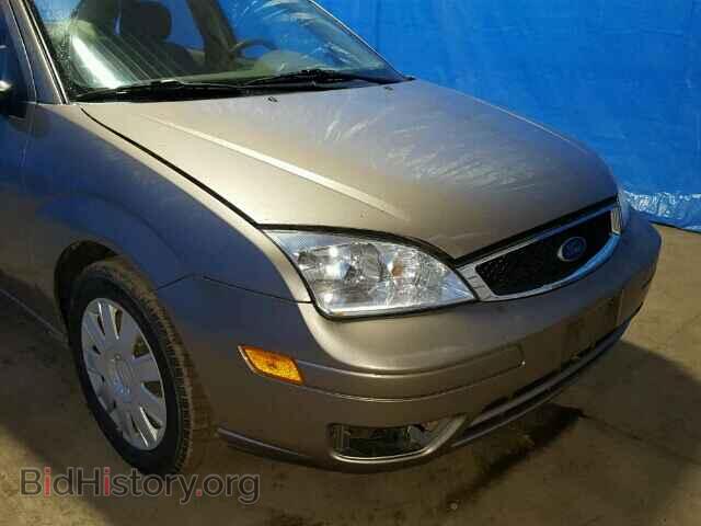 2005 FORD FOCUS - VIN: 1FAFP34NX5W187562 - Фото 9