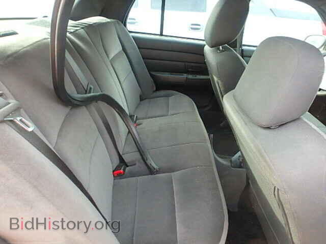 2011 FORD CROWN VIC - VIN: 2FABP7BV3BX171521 - Фото 6