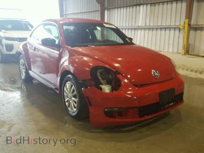 2012 Volkswagen BEETLE, red — VIN 3VWFP7ATXCM616312, Copart