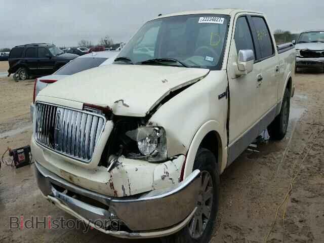 2006 LINCOLN MARK LT - VIN: 5LTPW18576FJ16513 - Photo 2