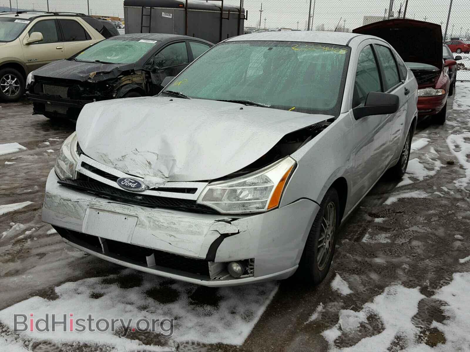 2010 FORD FOCUS - VIN: 1FAHP3FN2AW165975 - Фото 2