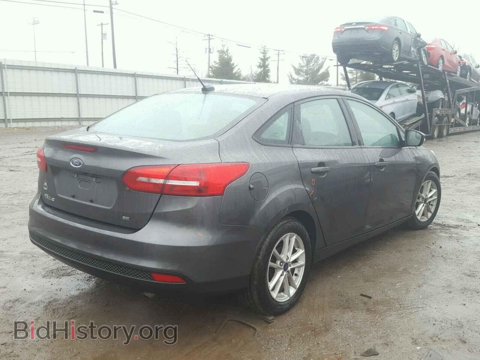 2017 FORD FOCUS - VIN: 1FADP3F23HL208820 - Photo 4