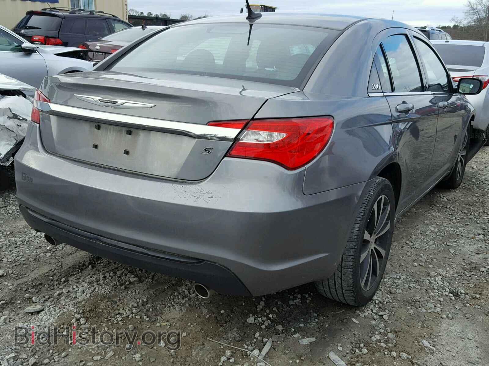 2012 CHRYSLER 200 - VIN: 1C3CCBHGXCN300626 - Фото 4