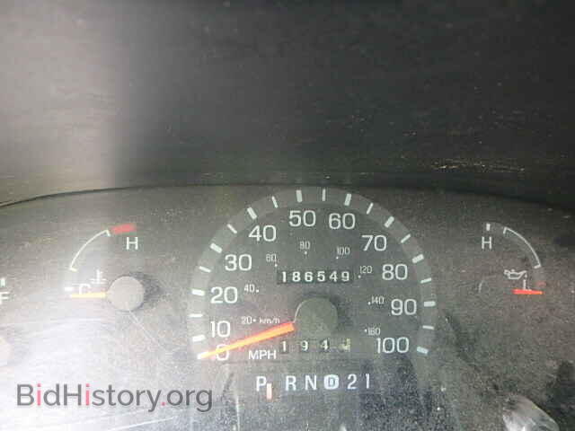 2000 FORD ECONOLINE - VIN: 1FBSS31L4YHA88484 - Фото 8