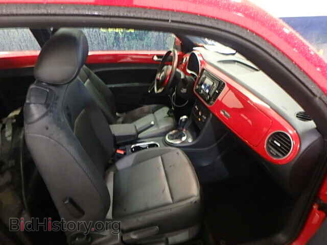 2012 VOLKSWAGEN BEETLE - VIN: 3VWJX7AT8CM646841 - Фото 5