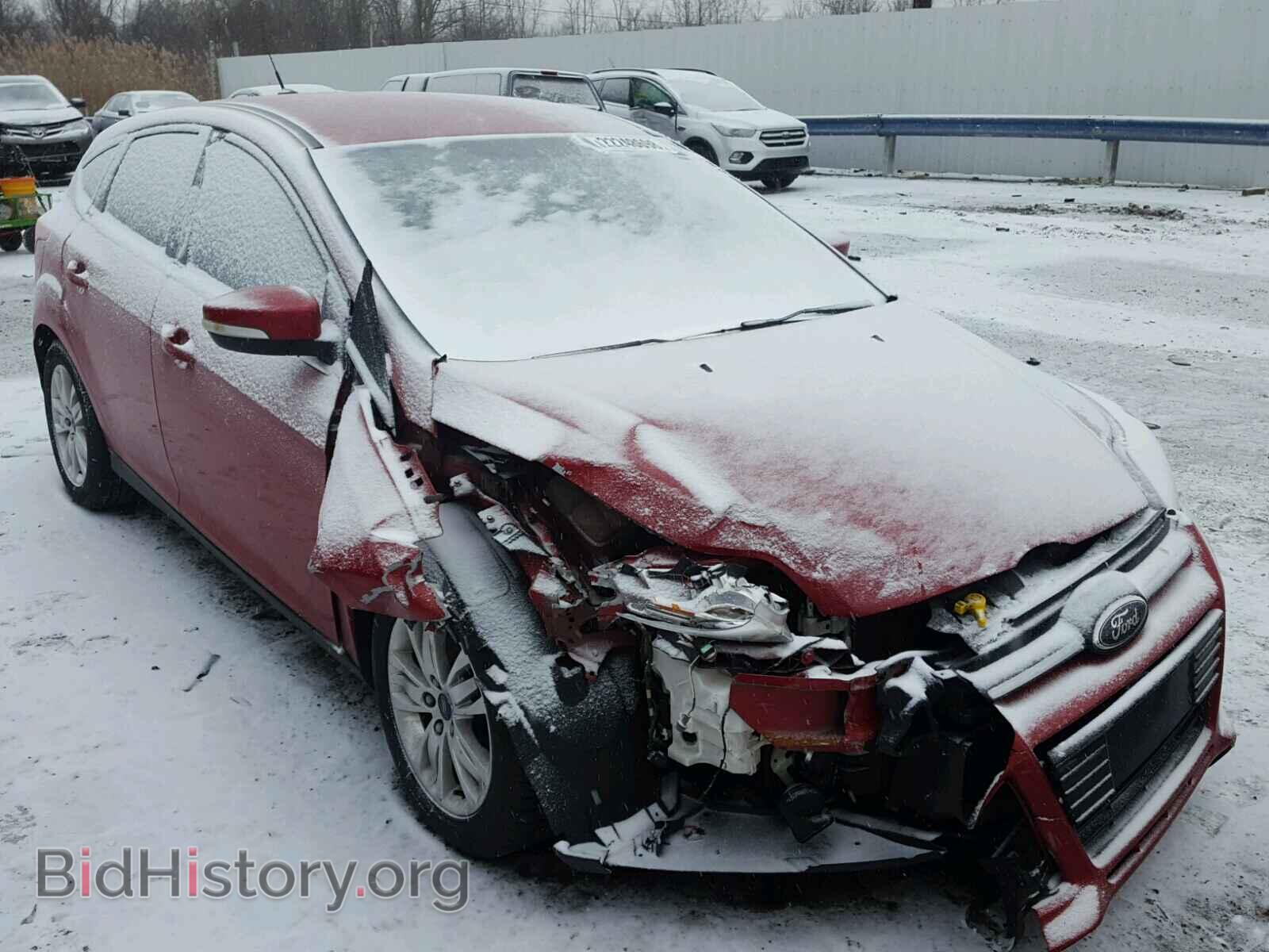 Photo 1FAHP3M22CL409279 - FORD FOCUS 2012
