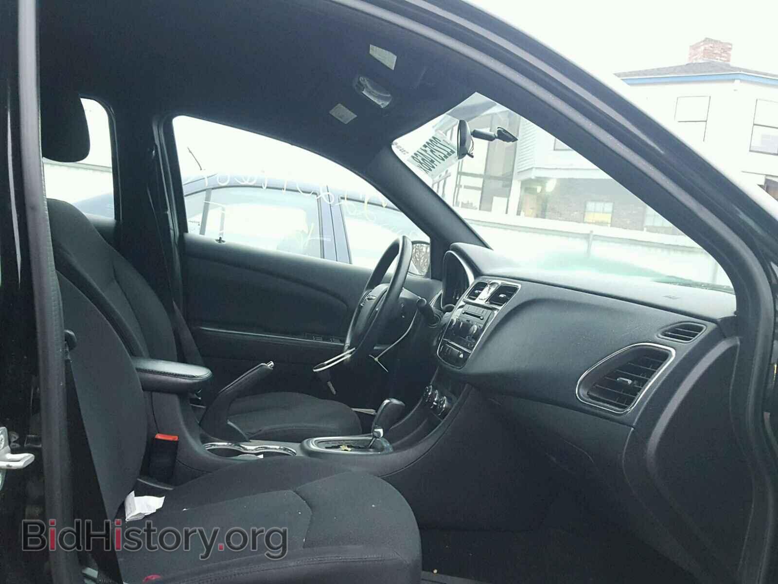 2012 CHRYSLER 200 - VIN: 1C3CCBAB9CN272106 - Фото 5