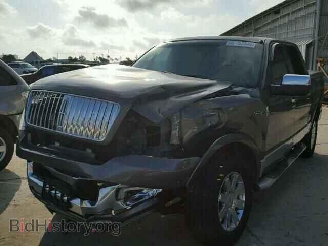 2006 LINCOLN MARK LT - VIN: 5LTPW18596FJ06646 - Photo 2