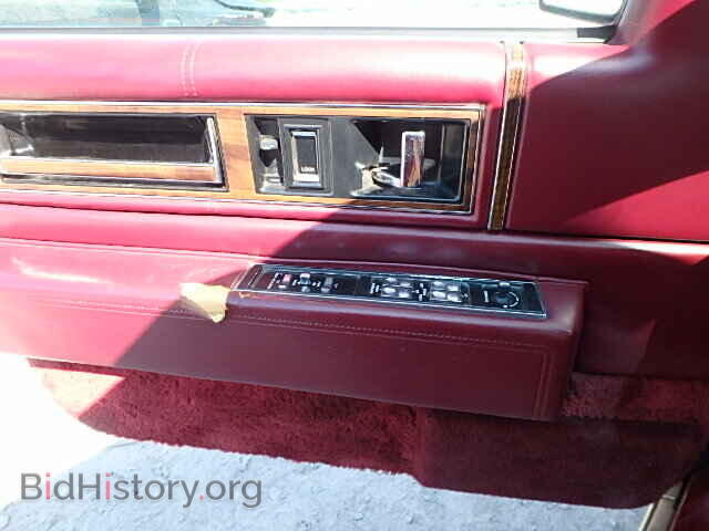 1992 CADILLAC DEVILLE - VIN: 1G6CD53B0N4290335 - Фото 9