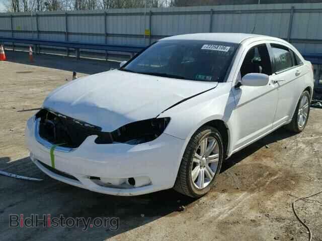 2013 CHRYSLER 200 - VIN: 1C3CCBAB2DN762193 - Photo 2