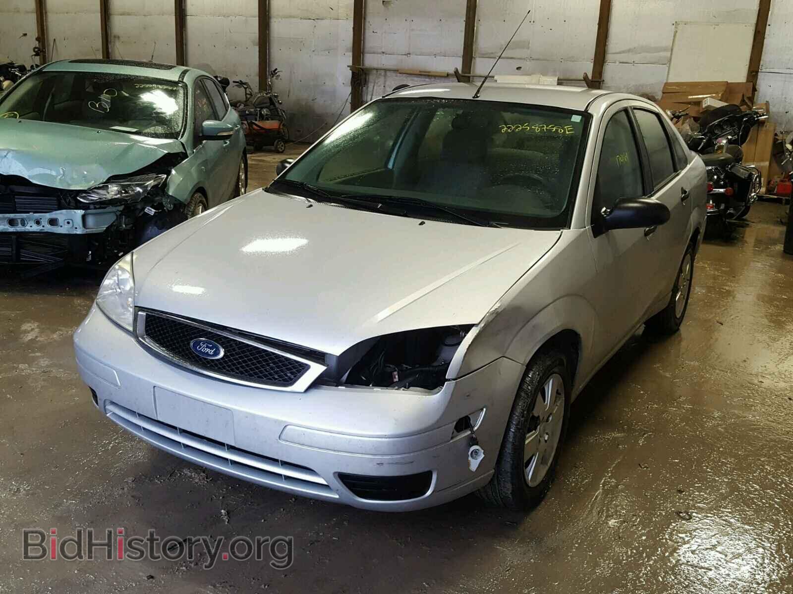 2007 FORD FOCUS - VIN: 1FAFP34N27W139217 - Фото 2