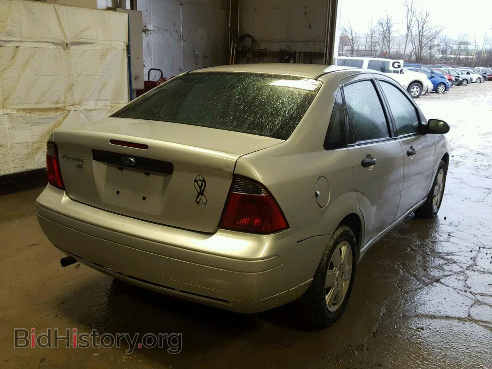 2007 FORD FOCUS - VIN: 1FAFP34N27W139217 - Фото 4