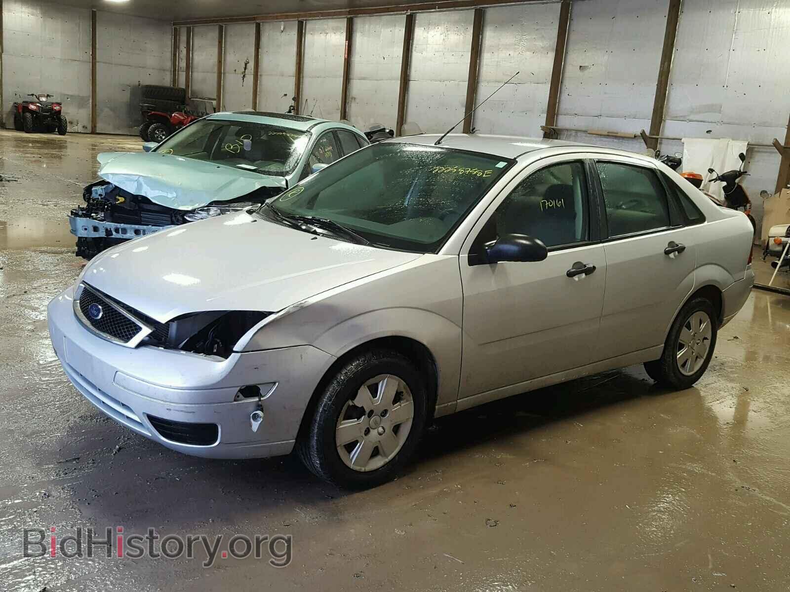 2007 FORD FOCUS - VIN: 1FAFP34N27W139217 - Фото 9