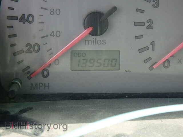 2000 MITSUBISHI ECLIPSE - VIN: 4A3AC84L7YE127936 - Photo 8