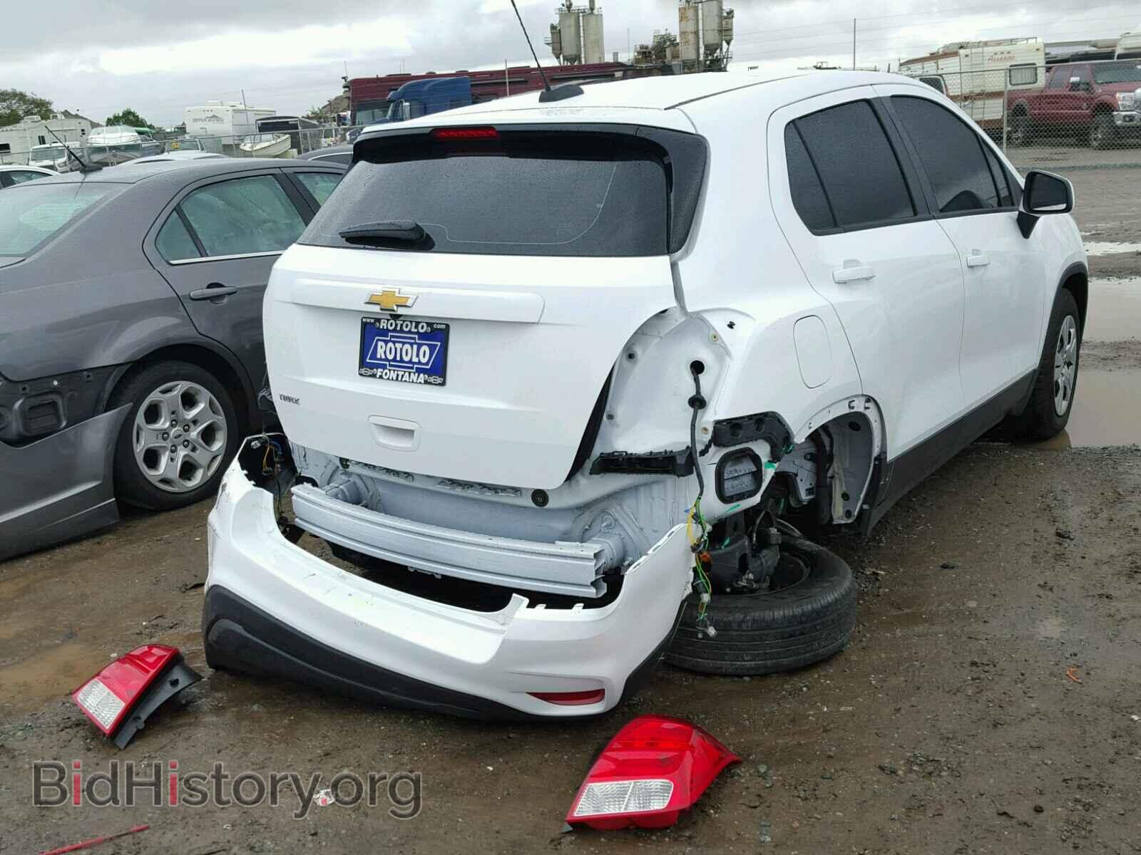 2017 CHEVROLET TRAX - VIN: 3GNCJKSB2HL280286 - Фото 4