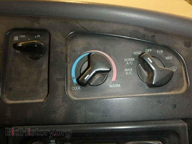 2001 FORD ECONOLINE - VIN: 1FTNE24261HA72371 - Photo 10