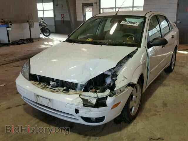 2005 FORD FOCUS - VIN: 1FAHP34N95W306663 - Фото 2