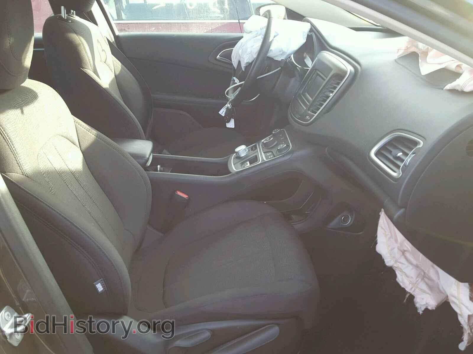 2016 CHRYSLER 200 - VIN: 1C3CCCAB9GN165701 - Photo 5