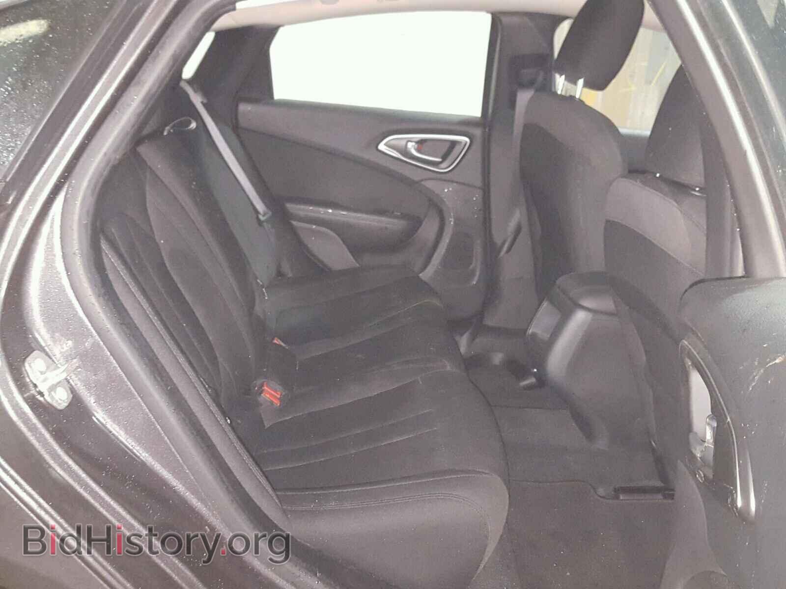 2016 CHRYSLER 200 - VIN: 1C3CCCAB9GN165701 - Photo 6