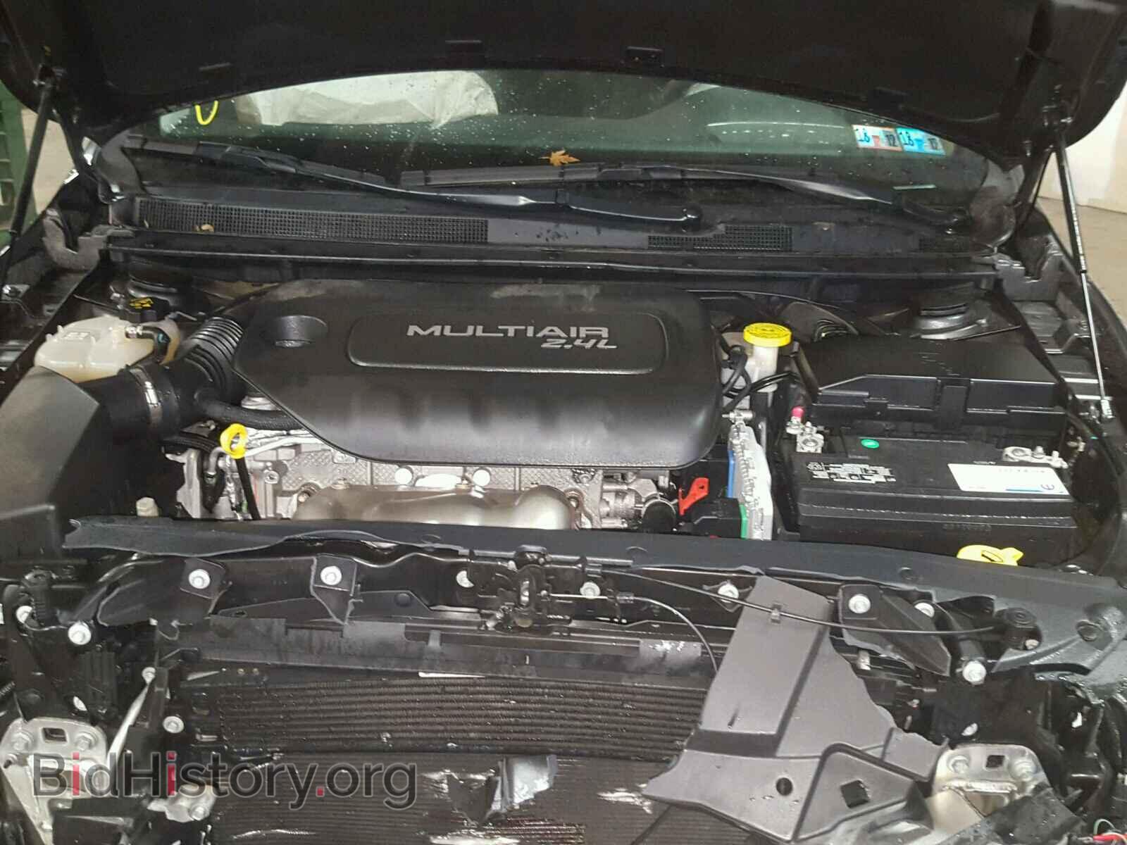 2016 CHRYSLER 200 - VIN: 1C3CCCAB9GN165701 - Photo 7