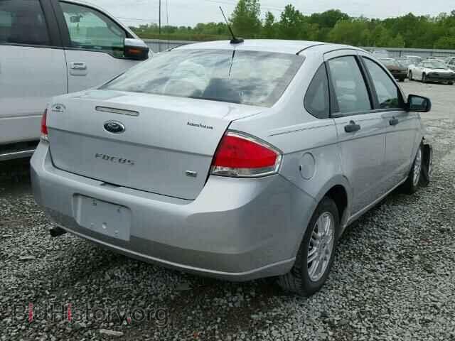2010 FORD FOCUS - VIN: 1FAHP3FN3AW258309 - Фото 4