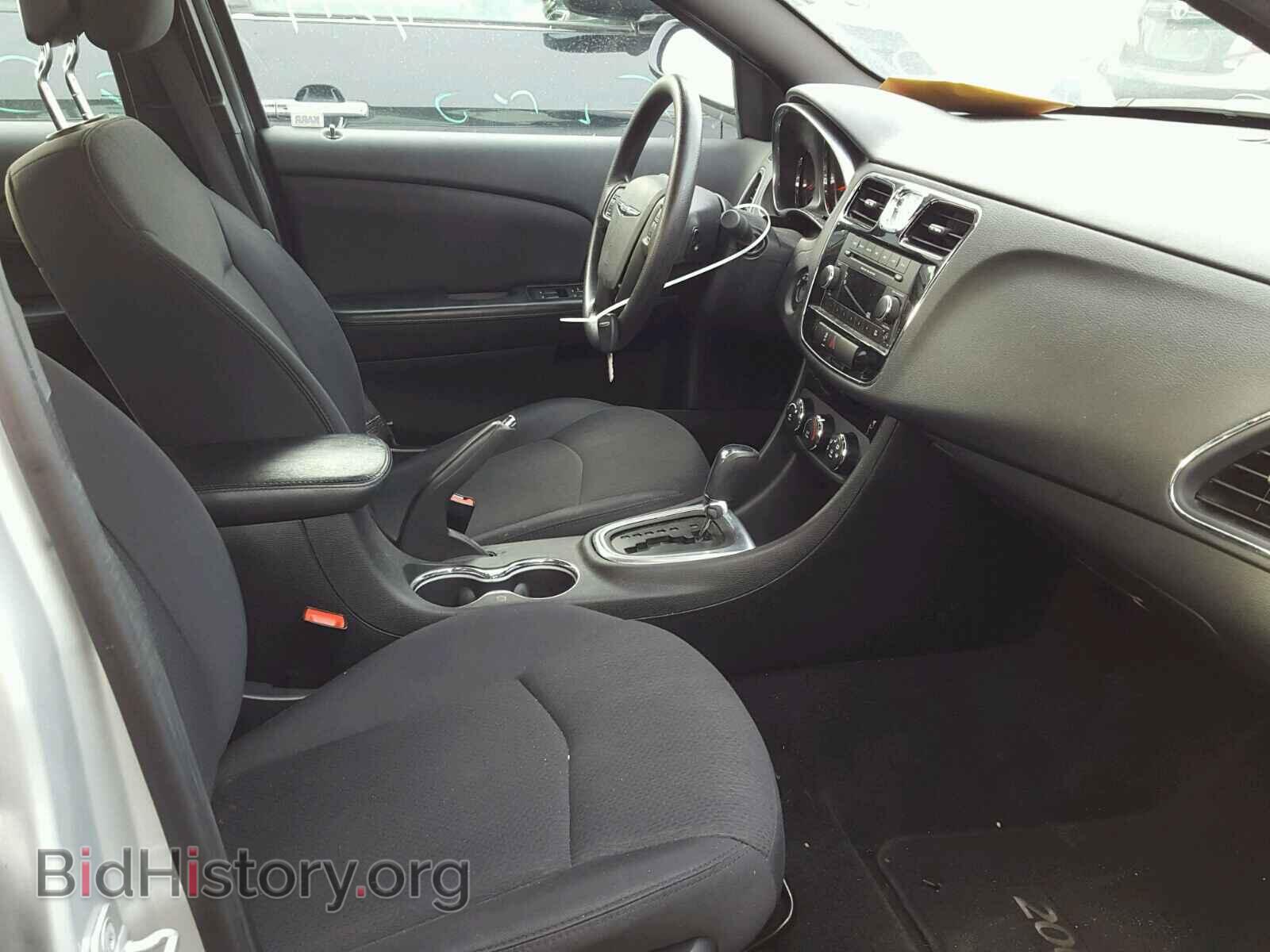2012 CHRYSLER 200 - VIN: 1C3CCBAB8CN319898 - Фото 5