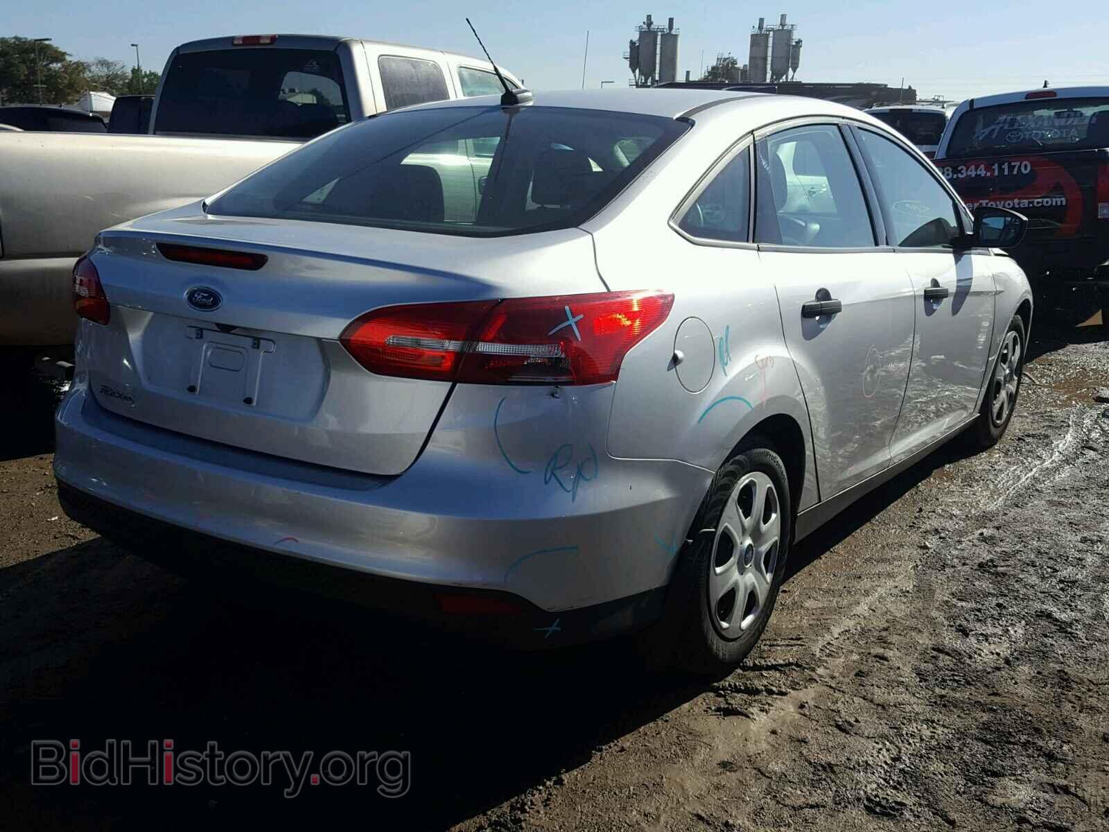 2016 FORD FOCUS - VIN: 1FADP3E24GL254222 - Photo 4