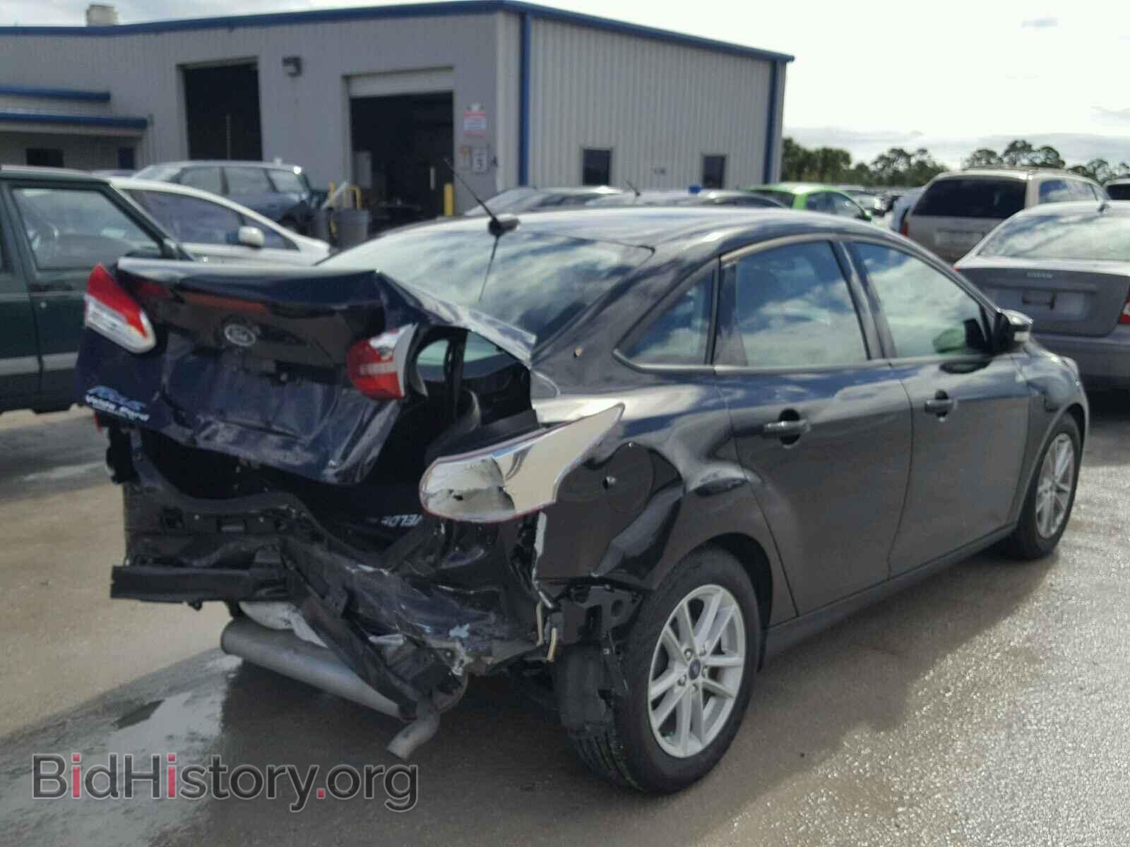 2017 FORD FOCUS - VIN: 1FADP3F27HL252061 - Photo 4