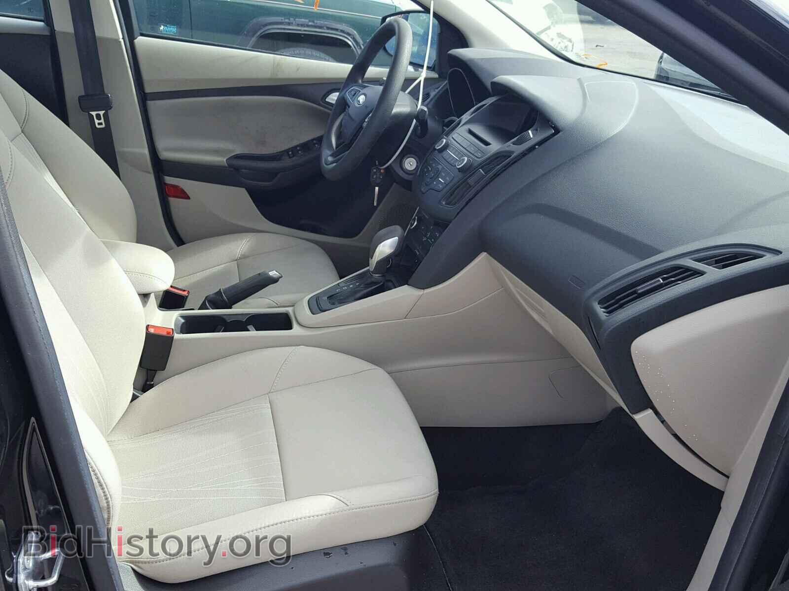 2017 FORD FOCUS - VIN: 1FADP3F27HL252061 - Photo 5