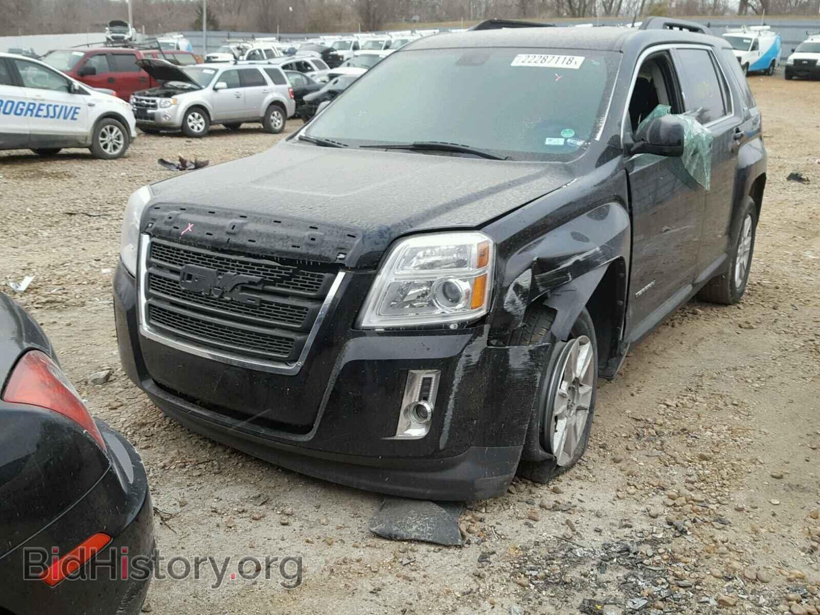 2011 GMC TERRAIN - VIN: 2CTALSEC2B6439466 - Photo 2