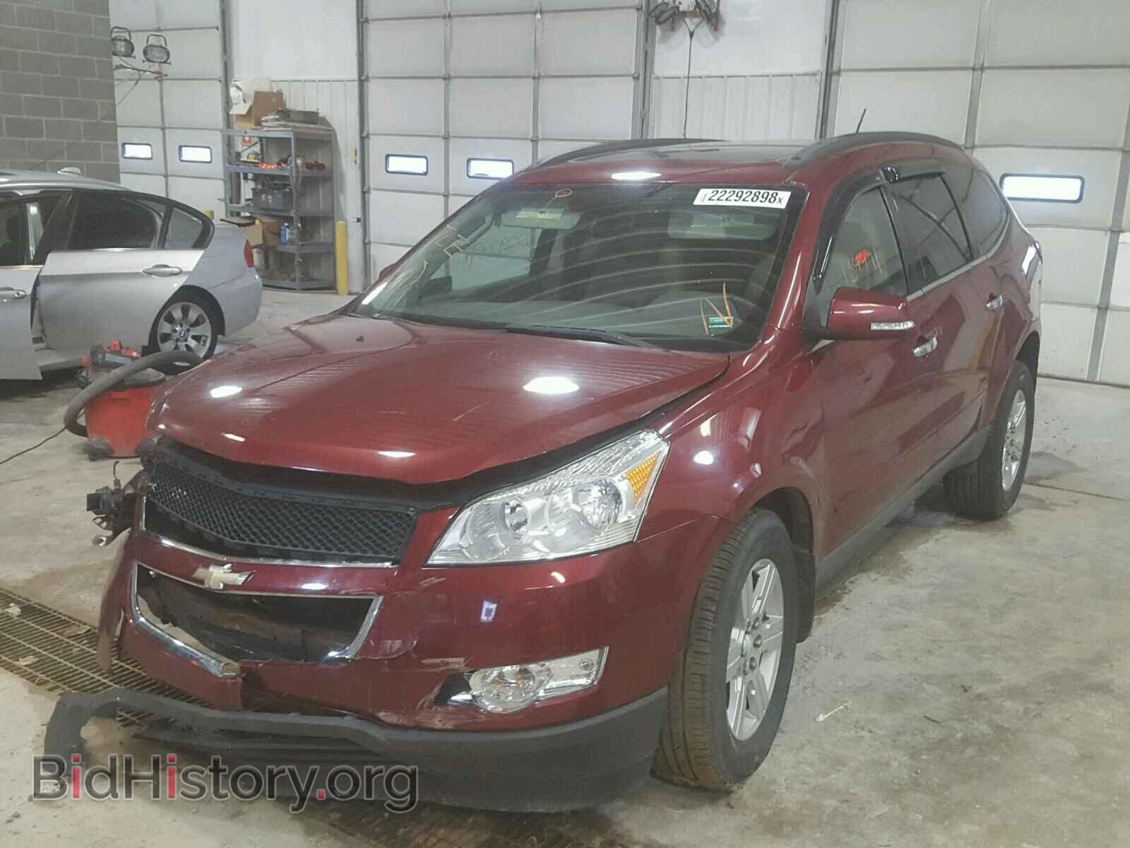2010 CHEVROLET TRAVERSE - VIN: 1GNLVGED4AJ242571 - Фото 2