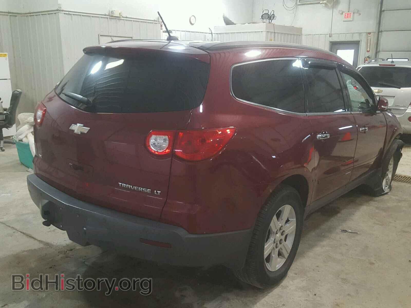 2010 CHEVROLET TRAVERSE - VIN: 1GNLVGED4AJ242571 - Фото 4