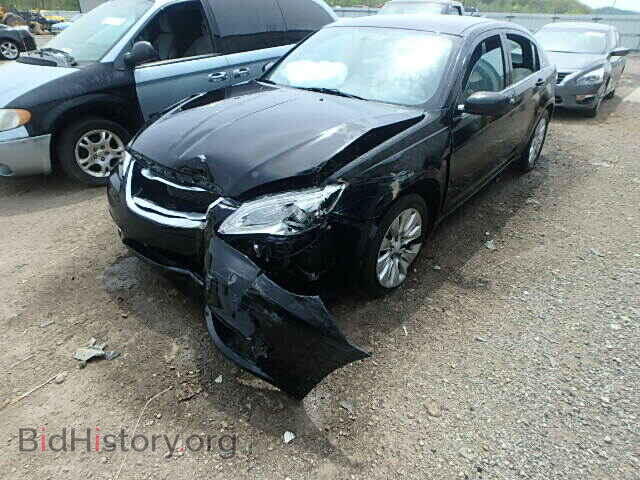 2012 CHRYSLER 200 - VIN: 1C3CCBAB1CN104735 - Фото 2