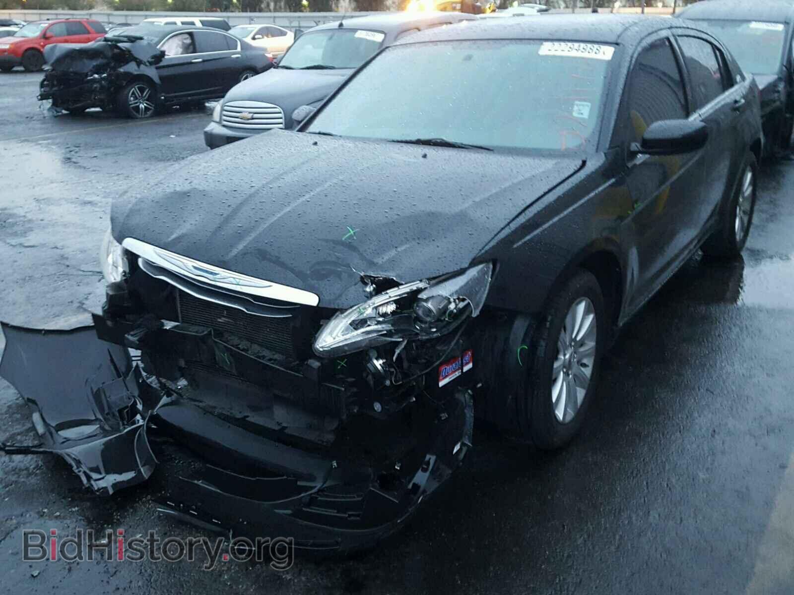 2013 CHRYSLER 200 - VIN: 1C3CCBBB8DN764397 - Фото 2