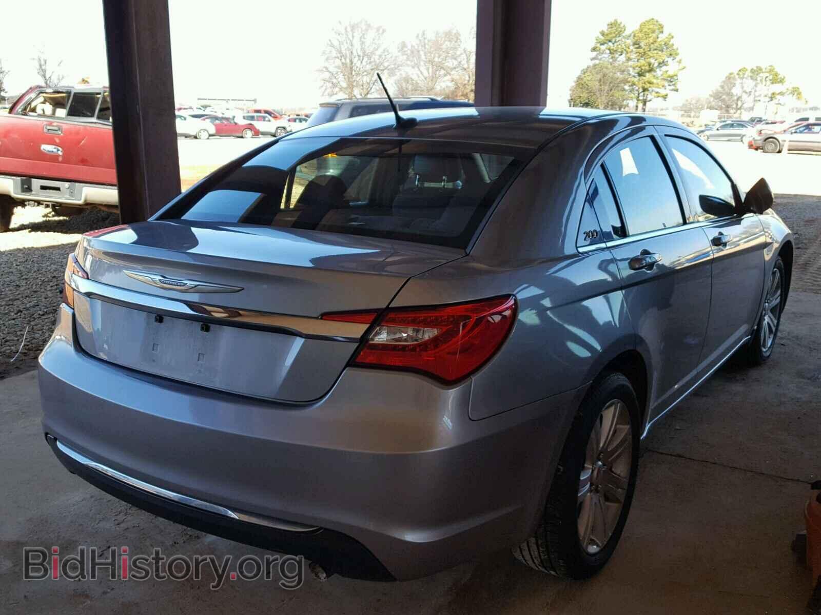 2013 CHRYSLER 200 - VIN: 1C3CCBBB8DN600034 - Photo 4