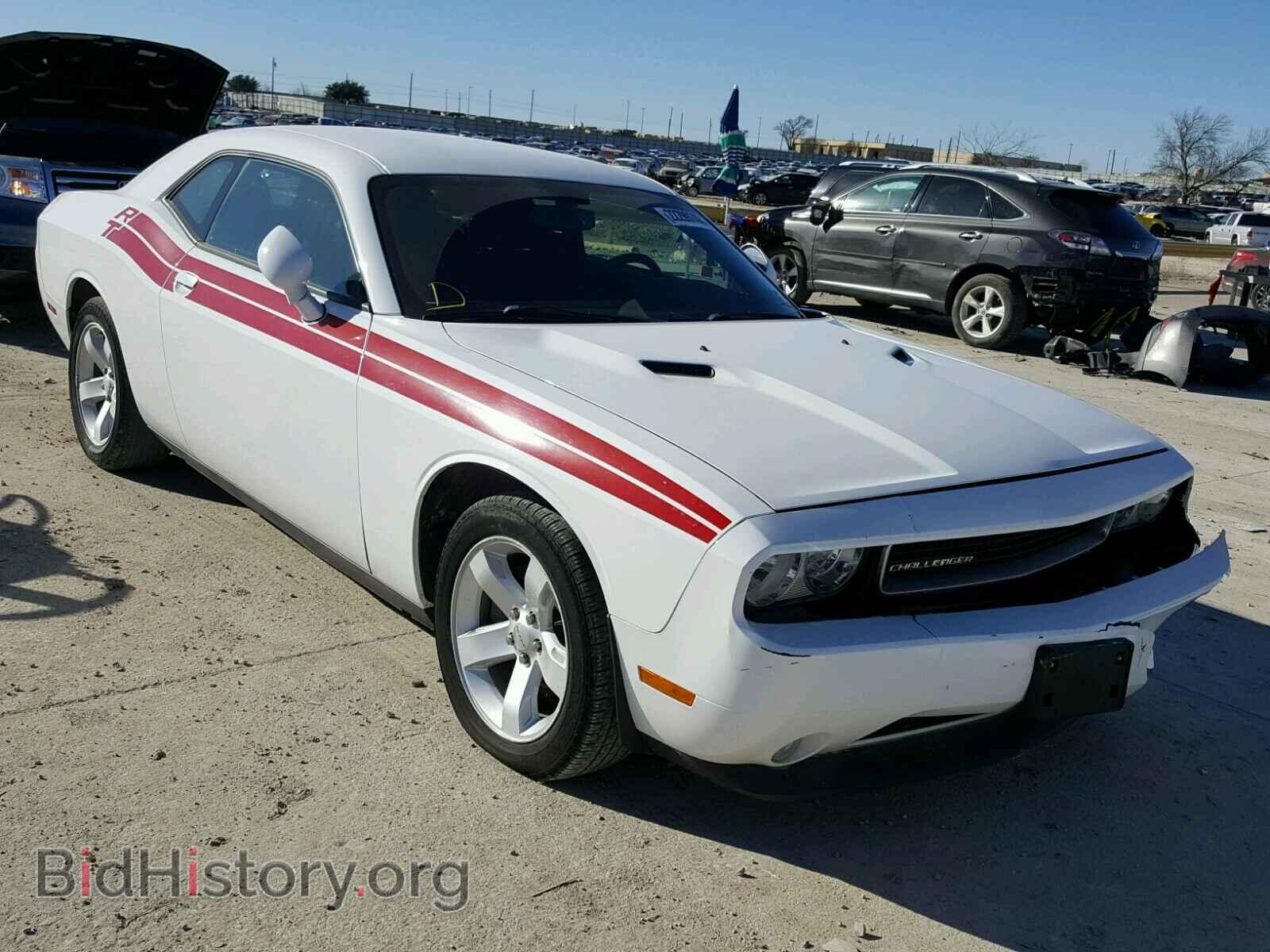 Photo 2C3CDYAG9CH134246 - DODGE CHALLENGER 2012
