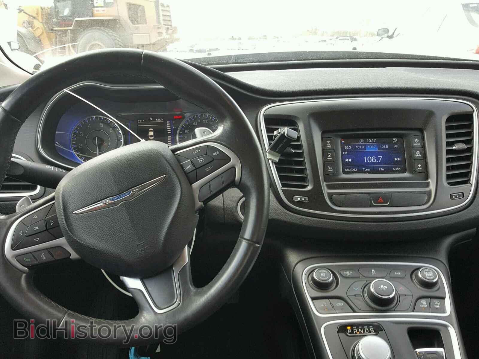2015 CHRYSLER 200 - VIN: 1C3CCCAG3FN758805 - Photo 9